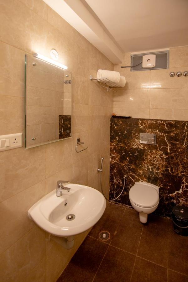 Gopuram Residency Otel Madurai Dış mekan fotoğraf